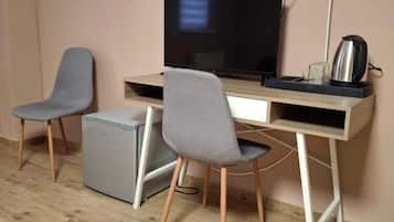 Caja de seguridad en la habitación, escritorio y wifi gratis