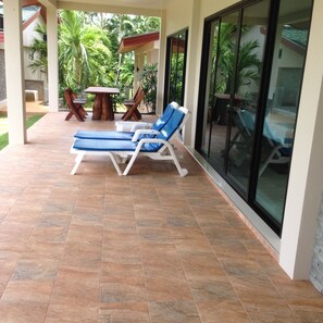 Family Home 2 Bedroom | Terrasse/patio