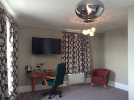 Deluxe Double Room, Ensuite, Sea View (Room 7)