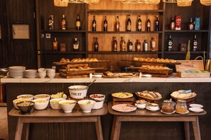 Desayuno continental incluido todos los días