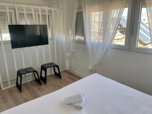프리미엄 듀플렉스 | 이집트산 면 시트, 고급 침구, 오리/거위털 이불, 메모리폼 침대