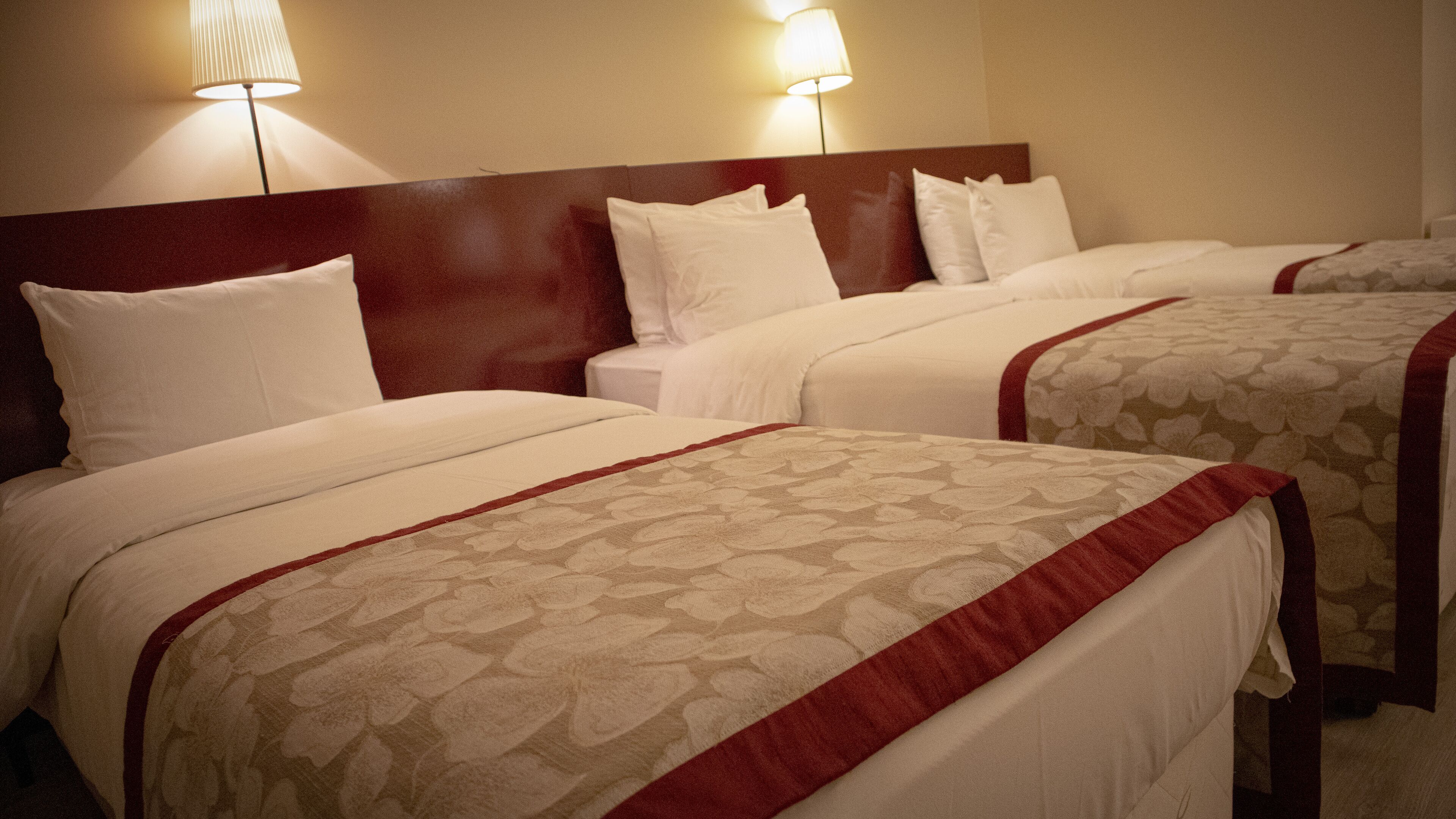 family triple room | premium bedding, desk, soundproofing, free wifi