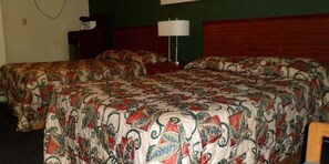 Free WiFi, bed sheets - Belmont Motel (Roswell)
