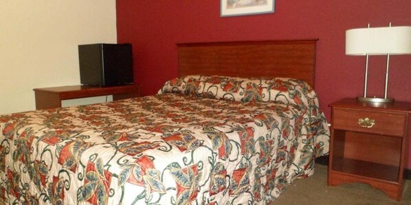 Free WiFi, bed sheets