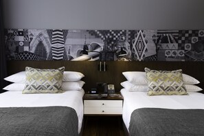 Single Double Room | In-room safe, desk, soundproofing, iron/ironing board - Hotel Love It CAS Consulate (Guadalajara)