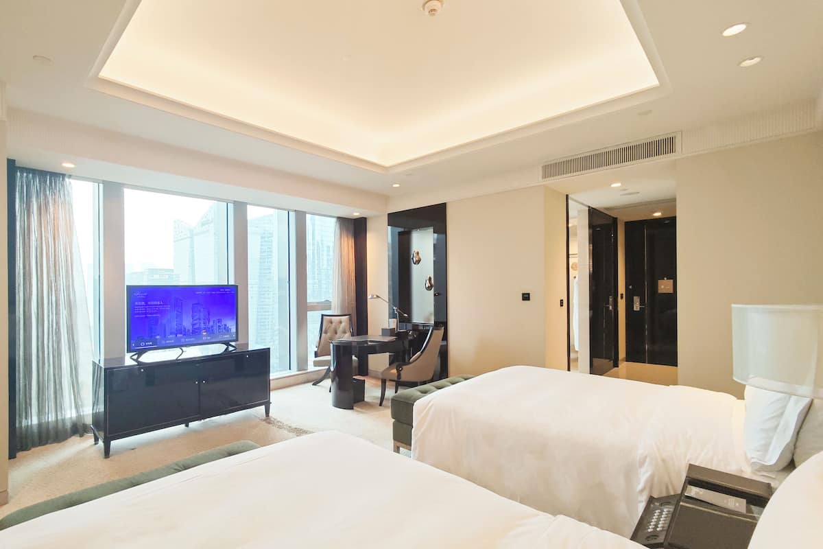 1 slaapkamer, luxe beddengoed, donzen dekbedden, een minibar
