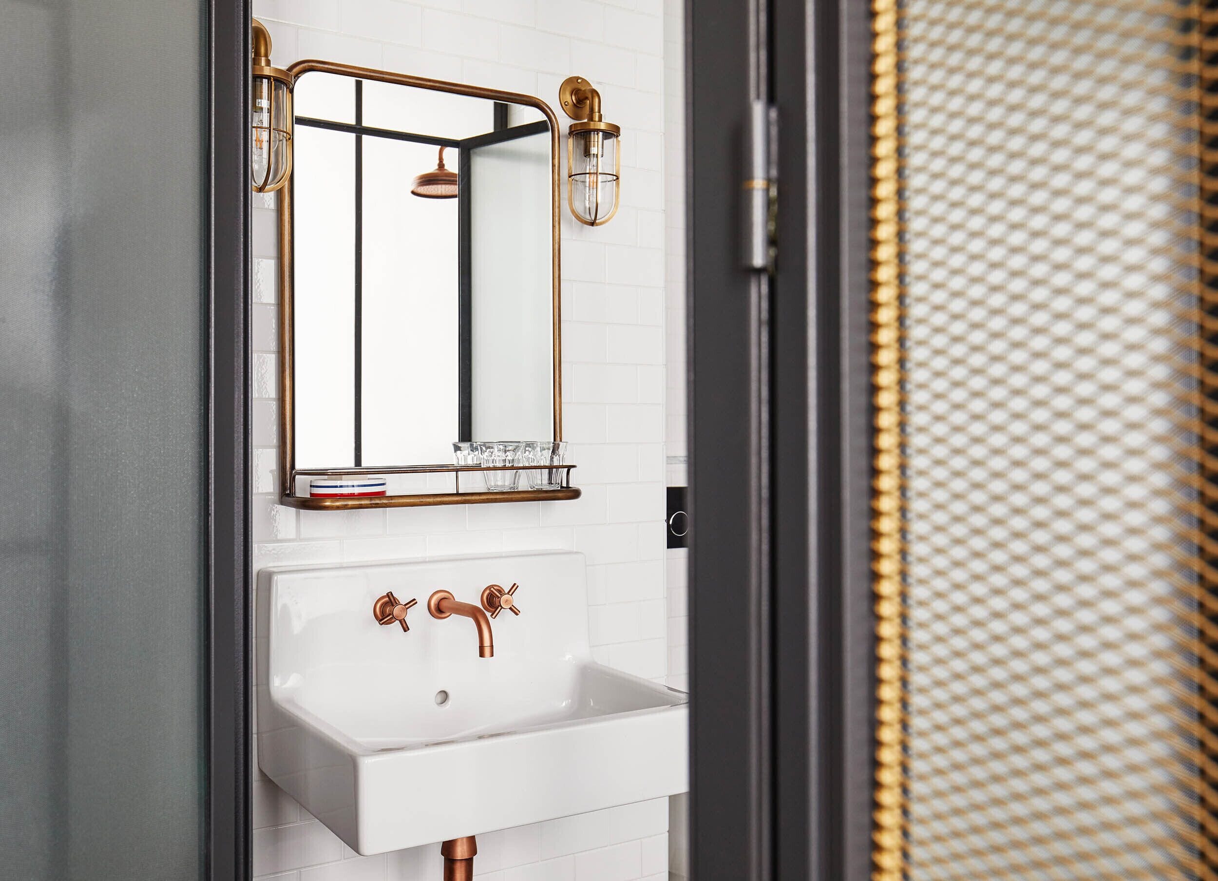 cosy terrace | bathroom | shower, towels