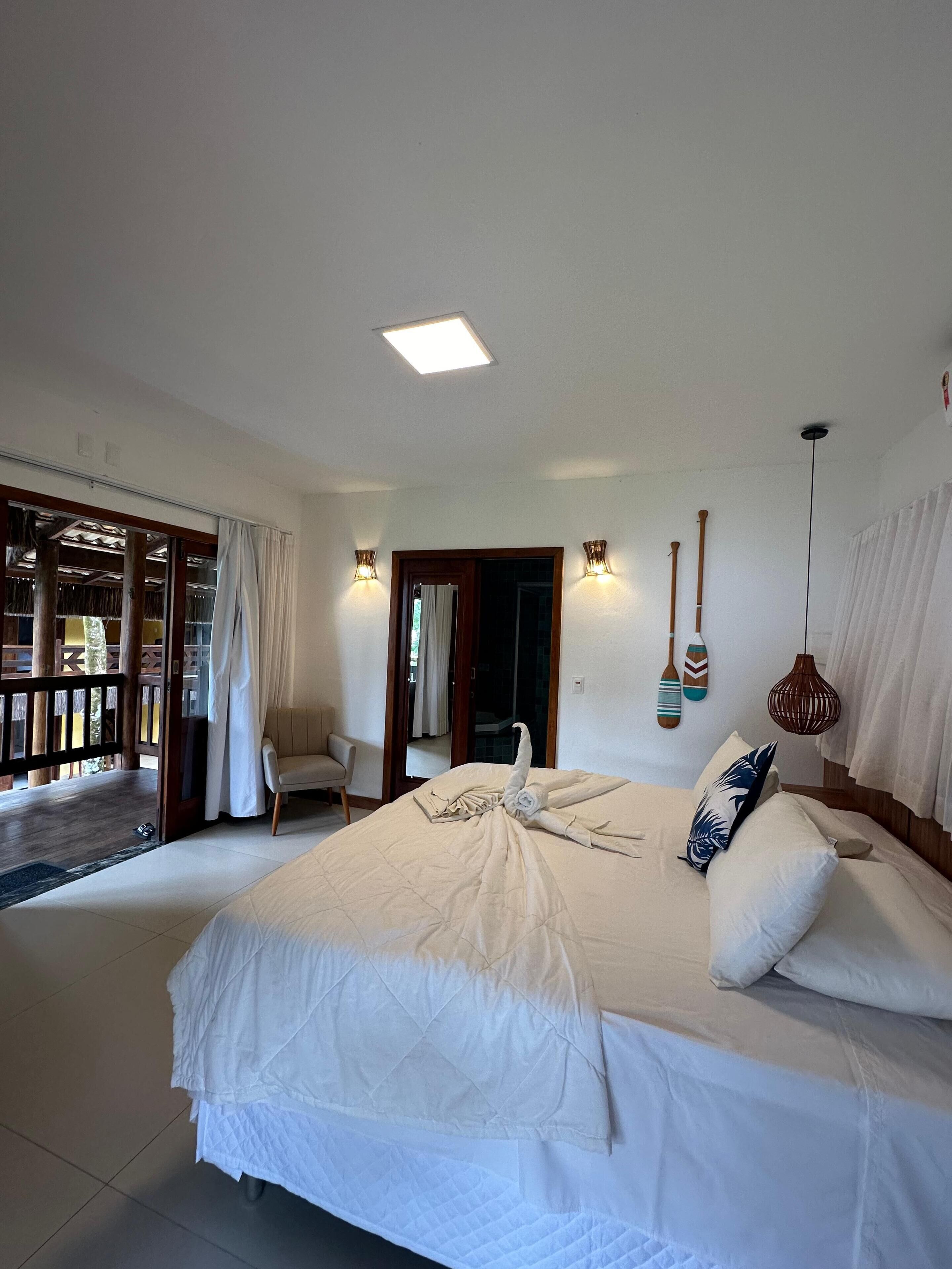 Kamer | Een minibar, een kluis op de kamer, gratis wifi, beddengoed