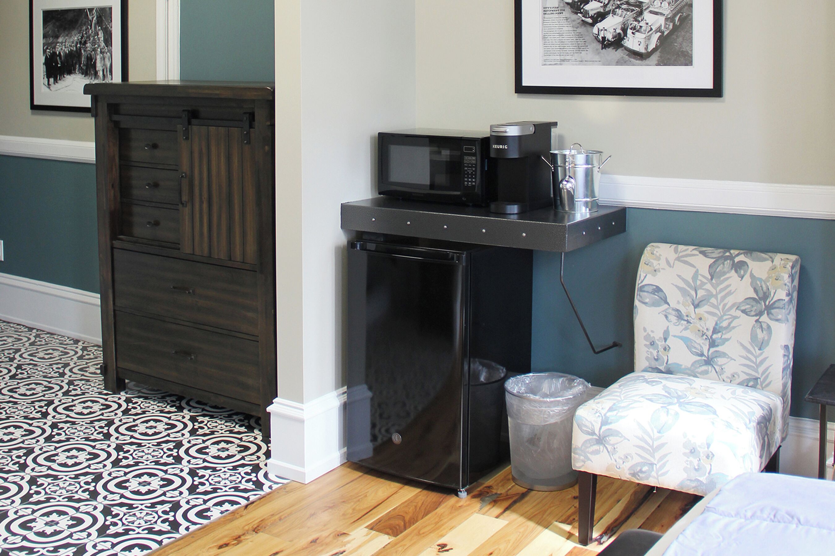 premium double room, private bathroom, city view (205 council room) | 1 bedroom