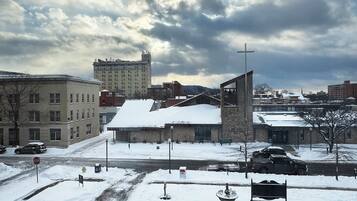 Deluxe Double Room, Ensuite, City View (209 The Room of Refuge) | Street view