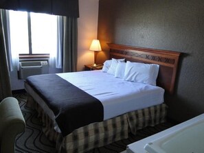 Desk, blackout drapes, soundproofing, free WiFi - Oscoda Lakeside Hotel (Oscoda)