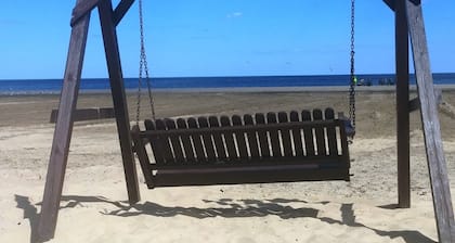 Oscoda Lakeside Hotel