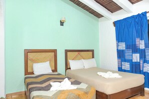 Individually decorated, desk, free WiFi, bed sheets