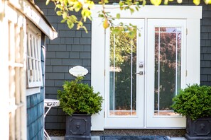 View from property - Auberge Victoria (Victoria)