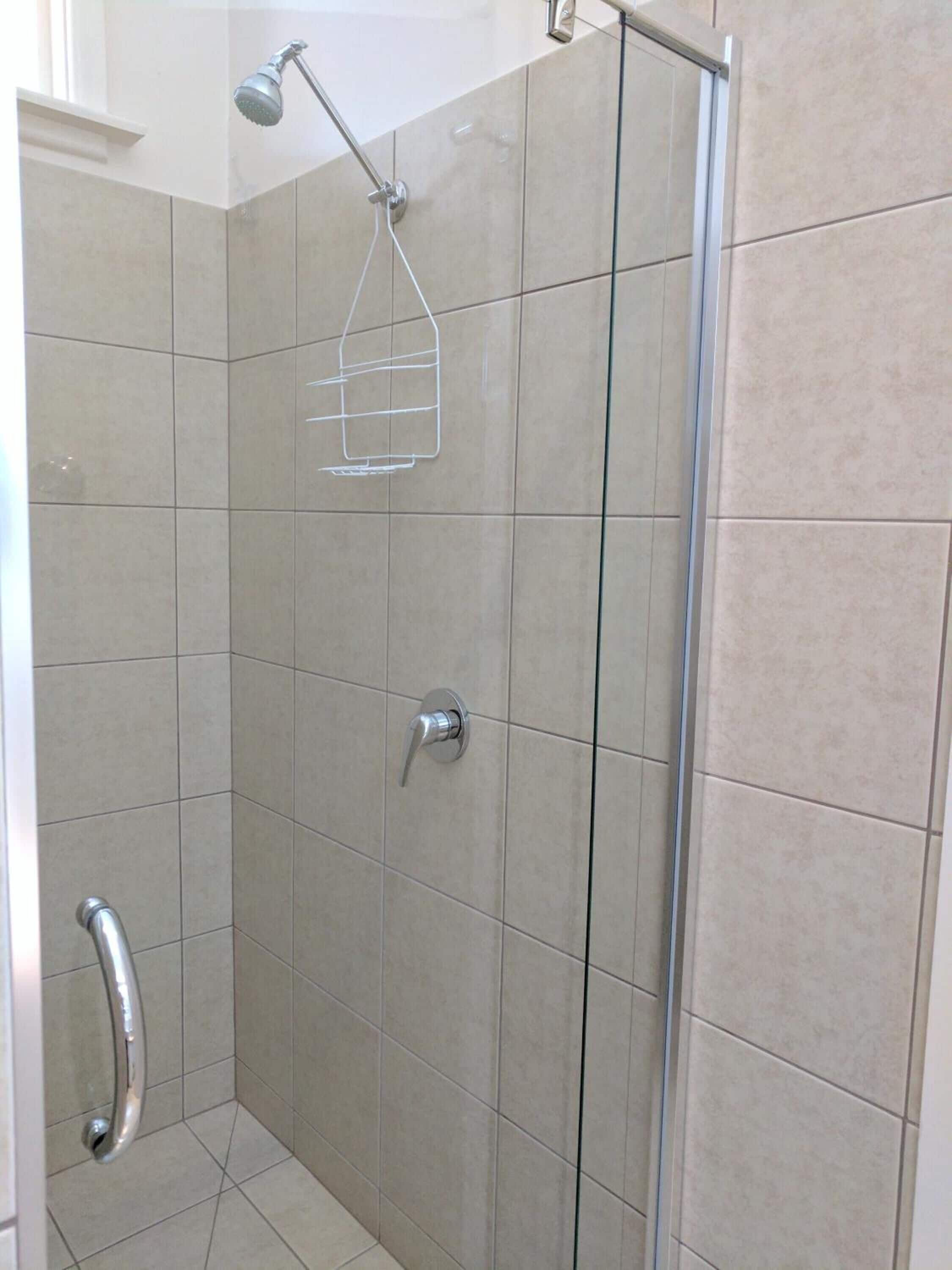 Shower, free toiletries, hair dryer, towels
