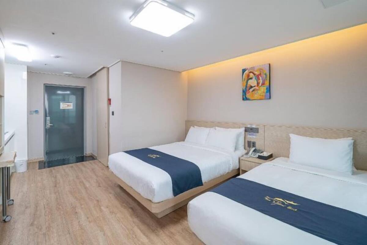 Premium bedding, down duvets, blackout curtains, bed sheets