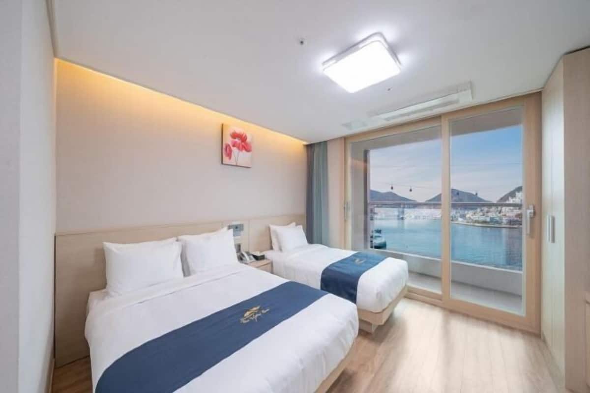 Luxe beddengoed, donzen dekbedden, verduisterende gordijnen, beddengoed
