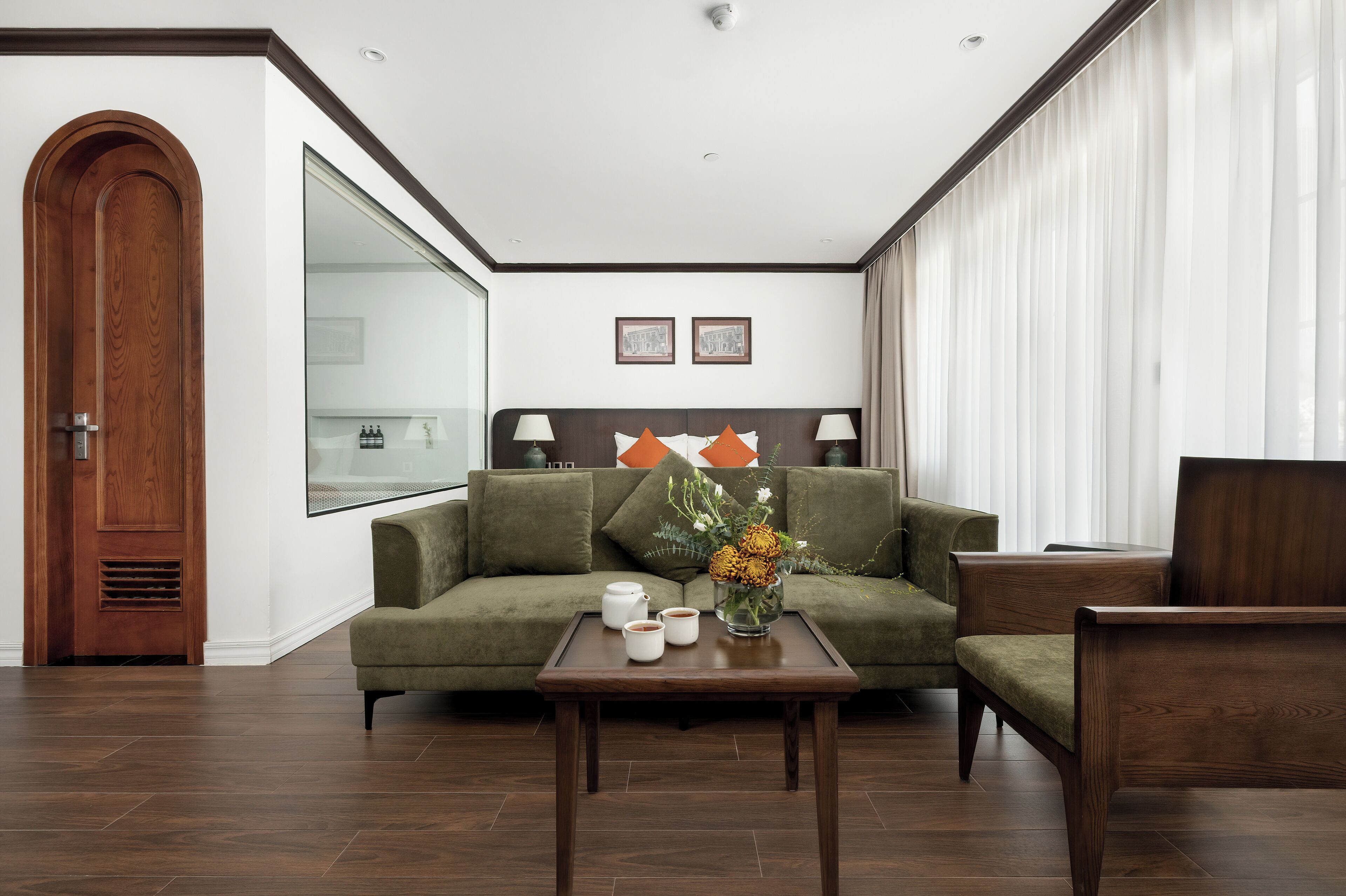 Habitación ejecutiva con 1 cama matrimonial o 2 individuales | Ropa de cama de alta calidad y minibar 