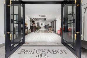 Property entrance - Paul Chabot Hotel (Hai Phong)