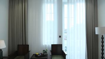 Dobbeltrom – deluxe, balkong (with Bathtub) | Terrasse/patio