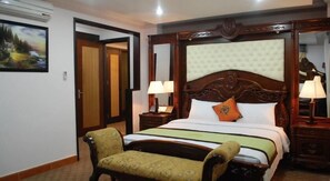 Minibar, in-room safe, desk, blackout curtains - Princess Hotel Hai Phong (Hai Phong)