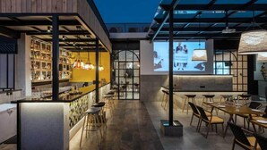 Bar (di properti)