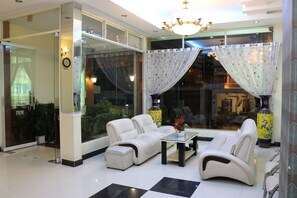 Interior entrance - Anna Suong (Da Lat)