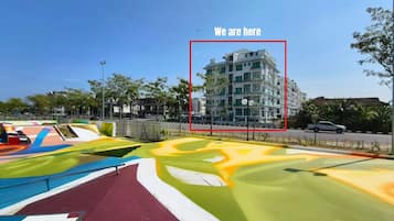 Studio - 1 dubbelsäng (Room) | Värdeförvaringsskåp på rummet, skrivbord och strykjärn/strykbräda