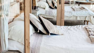 Loftsleilighet – panorama, 2 soverom, terrasse, havutsikt | Individuelt dekorert, individuelt innredet og sengetøy