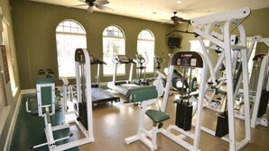 Fitness facility - Louis's Bella Piazza Condo 3 Bedroom IPG Florida (Davenport)