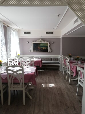 Daily buffet breakfast (EUR 12 per person)