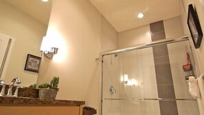 Towels - Pablo's Serenity Townhouse 3 Bedroom IPG Florida (Clermont)
