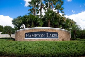 Exterior - Peggy's Hampton Lakes Villa 3 Bedroom IPG Florida (Davenport)