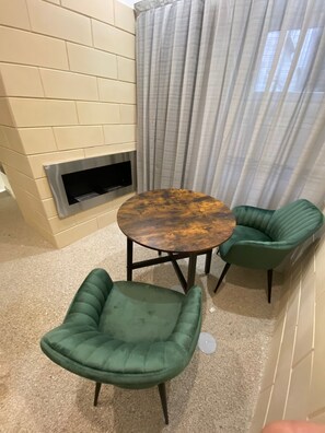 Exclusive Duplex, Hot Tub | Living area - Relais Piazza del Plebiscito (Naples)