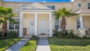 Unclassified image, 3 of 18, button - Steve's Serenity Townhouse 3 Bedroom IPG Florida (Clermont)