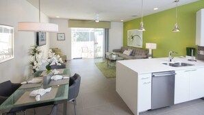 Unclassified image, 2 of 18, button - Steve's Serenity Townhouse 3 Bedroom IPG Florida (Clermont)