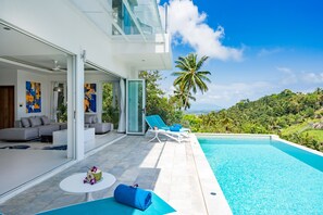 Villa | Outdoor pool