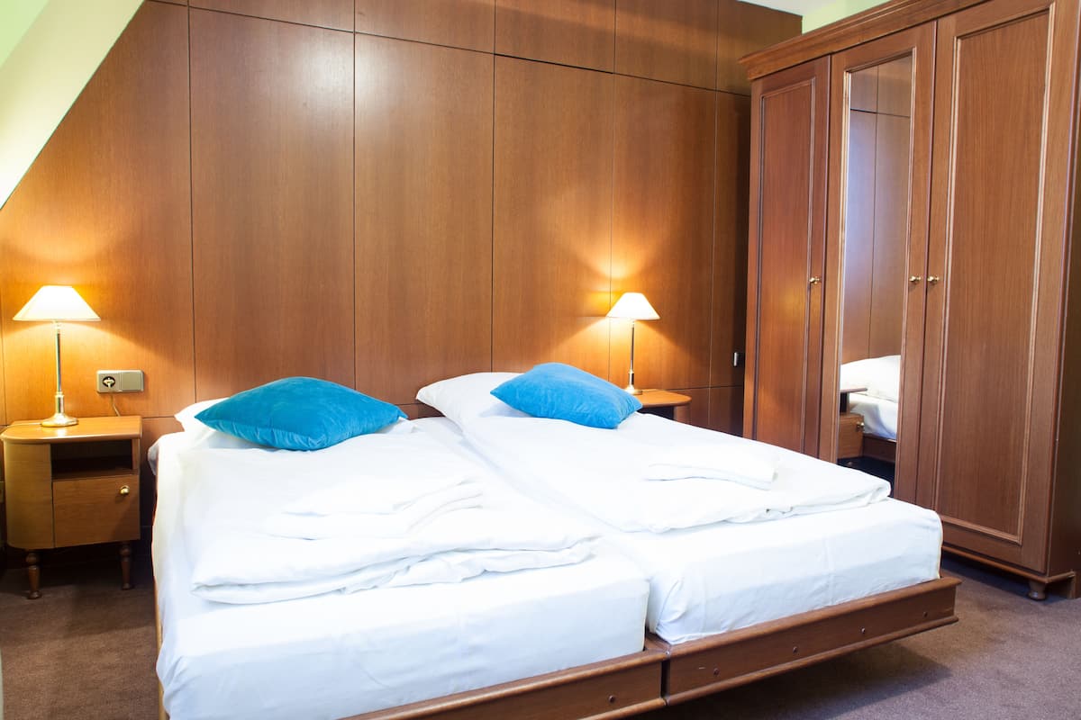 in-room safe, desk, blackout curtains, soundproofing