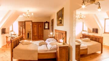 Minibar, in-room safe, desk, soundproofing