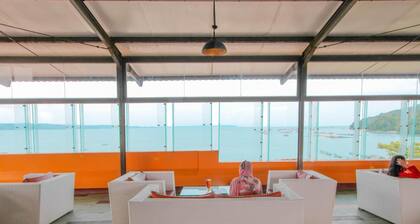 Sun in Pangandaran Hotel