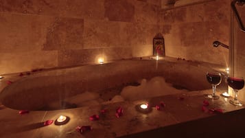 Habitación doble Deluxe | Tina profunda