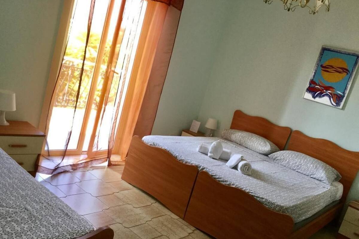 Cots/infant beds, free WiFi, wheelchair access