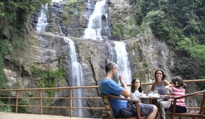 Breakfast, lunch and dinner served - Ramboda Falls Hotel (Kotmale)