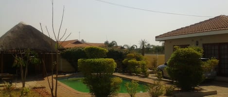 숙박 시설 구내