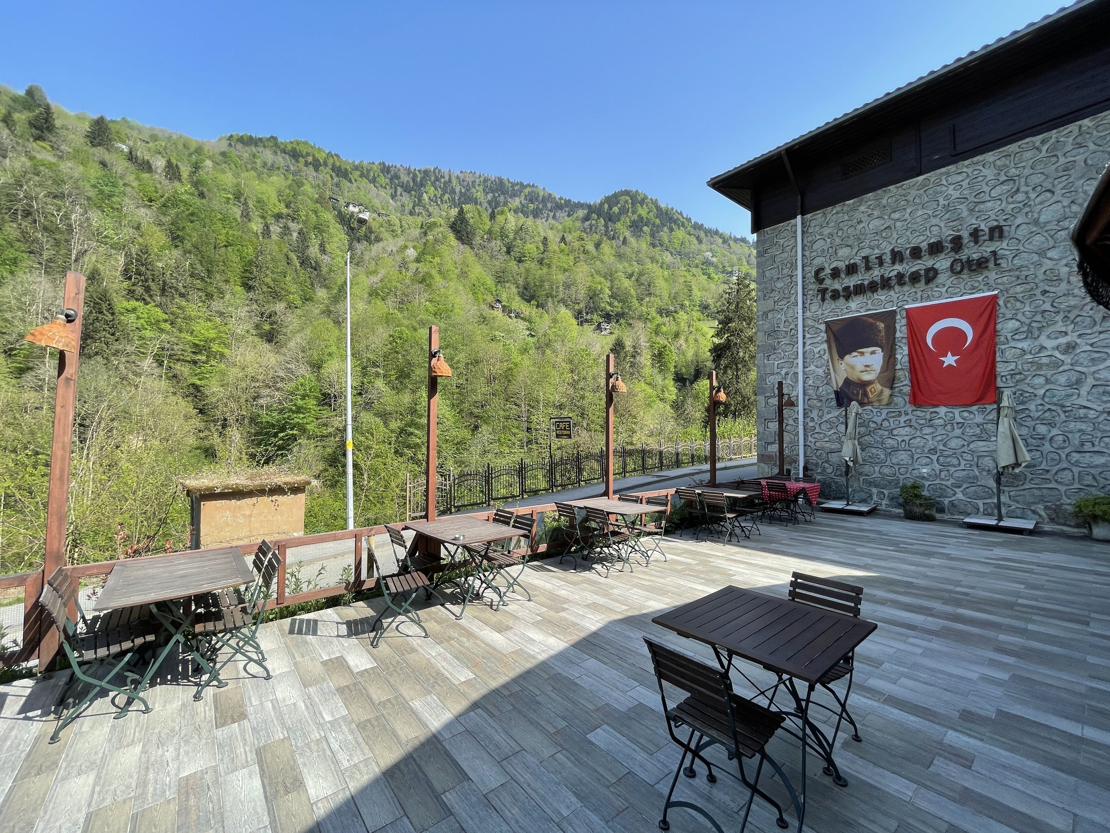 breakfast and dinner served, international cuisine