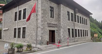 Camlihemsin Tasmektep Hotel