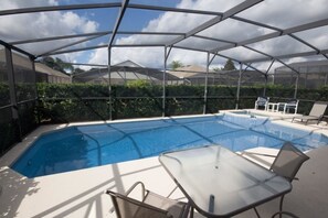 Outdoor pool - Sandra's Windsor Palms Villa 4 Bedroom IPG Florida (Kissimmee)