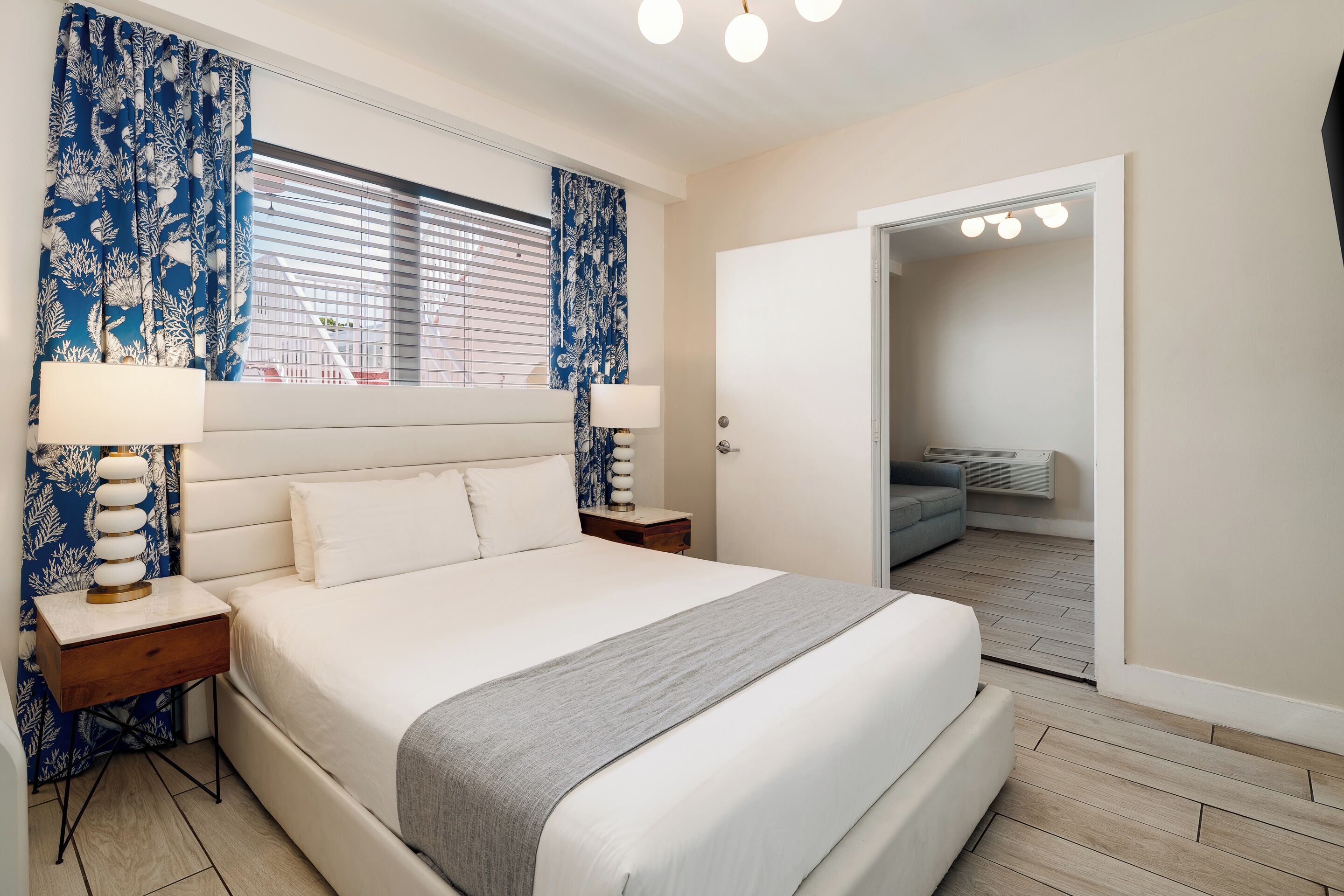 Photo - Waterside Hotel and Suites