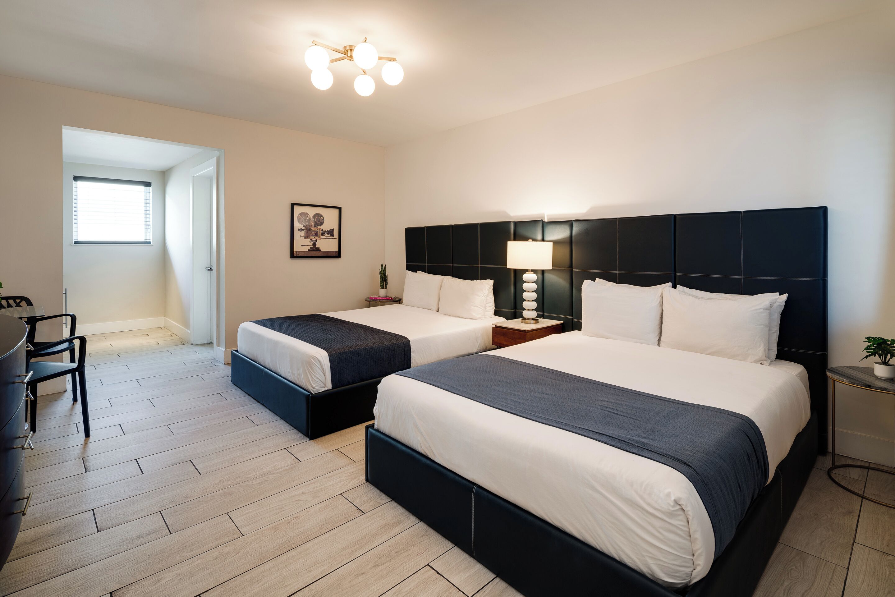 Photo - Waterside Hotel and Suites