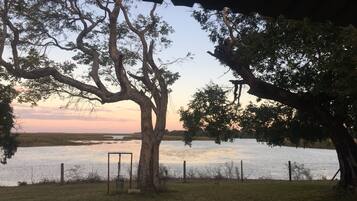 Façade de lâhĂ©bergement - soirĂ©e/nuit